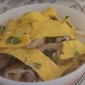 Cooksnap de Cecilia Soares quando cozinhou Udon simples.