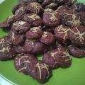 Cooksnap dari dina rizzm untuk resep Red Velvet Almond Cookies