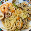 彤彤媽 的 『台式海鮮什錦炒麵』快炒店的平民美食 cooksnap