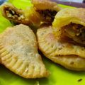 Afsana Firoji का कुकस्नैप जब उन्होंने गोभी की गुझिया (Gobhi ki gujiya recipe in Hindi) बनाया था।