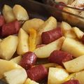 Cooksnap από Ροζαλία στη συνταγή Πατάτες και λουκάνικα στο φούρνο
