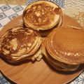 El cooksnap de mjanza cuando hizo Hotcakes simples y esponjosos.