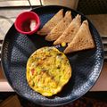 Preeti V. Salvi's cooksnap of when they made बटर रोस्टेड ब्रेड, अंडा आॅमलेट (anda omelette recipe in marathi).