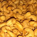 Cooksnap dari Nurie Nuryati untuk resep Kacang Mede Goreng