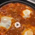 El cooksnap de NajiNaji cuando hizo Tajine de carne picada "Kefta" y huevos.