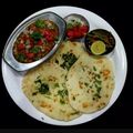 Shital Jataniya's cooksnap of when they made બાફેલા કુલચા છોલે.