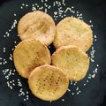 Sunita Bhargava का कुकस्नैप जब उन्होंने सूजी की मीठी मठरी (Suji ki meethi mathri recipe in Hindi) बनाया था।