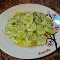 Cooksnap από 𝒳𝓇𝓊𝓈𝑜𝓊𝓁𝒶 𝒦𝑜𝓃𝓉𝑜𝓅𝑜𝓊𝓁𝑜𝓊 στη συνταγή Δροσερή αγγουροσαλάτα