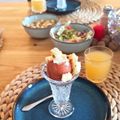 Cooksnap Gabs z czasów, kiedy przygotował Gotowane jajka na miękko faszerowane oliwkami, szynką i papryką.