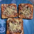 Cooksnap dari Ty Uty untuk resep Pizza roti tawar simpel