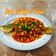 Cooksnap Zahrah Buang semasa beliau membuat Ayam tiga rasa.