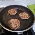 Cooksnap dari Nina Christina untuk resep Beef Patty Burger Homemade