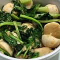 Cooksnap dari Ang3L1 untuk resep #20 - Tumis sawi baso ikan tabur bawang putih goreng