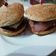 Cooksnap από dcroula στη συνταγή Burger με Μπέικον Τσένταρ Ντομάτα και Σως
