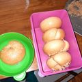Cooksnap dari Astri Afrianti untuk resep Bagel (easy)