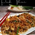 Cooksnap Aznie Khasri semasa beliau membuat Pad Thai.