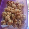 Cooksnap dari Zhull Fitria untuk resep Onde-onde Ketawa Mini Renyah