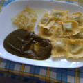 El cooksnap de sergioantonio cuando hizo Raviolis rellenos de espinacas acompañados de cebolla y mermelada de pimientos verdes.