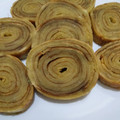 Cooksnap dari Agustina Waode untuk resep Lapis Legit Roll Praktis Ekonomis