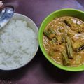Meena Ramesh's cooksnap of when they made கிராமத்து முருங்கைகாய் குழம்பு drum stick kulambu recipe in tamil.