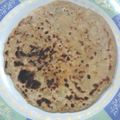 Drishti dhama का कुकस्नैप जब उन्होंने आलू का पराठा (Aloo ka paratha recipe in hindi) बनाया था।