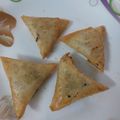 Saira Abdullah's cooksnap of when they made Homemade aloo chicken samosa.