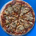 Bhavi Modi 👩‍🍳Cooking Is My Hobby 👩‍🍳❣️'s cooksnap of when they made વેજીટેબલ પીઝા (Vegetable Pizza Recipe In Gujarati).