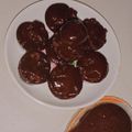 Nirmala Rajput का कुकस्नैप जब उन्होंने होममेड चॉकलेट (Homemade chocolate recipe in Hindi) बनाया था।