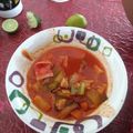 El cooksnap de Jessie Salinas cuando hizo Caldo de pescado con camarones.