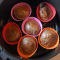 Jozsef Pecz Cooksnap-ja, amikor elkészítette a(z) Málnáscsokis muffin air fryerben receptet.