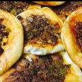 صورة من Ebtehal ، شاركها بعد تجربة وصفة صفيحة شامية بنوعين للحشوة👌👌