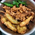 Shital Jataniya's cooksnap of when they made મિક્સ ભજીયા અને બેસન ની ચટણી (Mix Bhajiya Recipe in Gujarati).