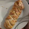 Cooksnap από Spookie στη συνταγή Ζαμπονοτυρόπιτες κοτσίδες