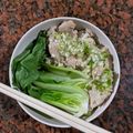 Cooksnap dari reny arila untuk resep Easy Juicy Steam Chicken dengan saus daun bawang
