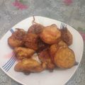 El cooksnap de mili6332 cuando hizo Buñuelos de manzana, de banana, de pasas de uva, de chips de chocolote.