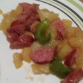 nicoleelizabeth875's cooksnap of when they made Smothered Potatoes with Bell Pepper Onions Polish Sausage.