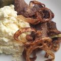 Kinga Musztácsné Keresztény Cooksnap-ja, amikor elkészítette a(z) Mustáros-borsos sertésszelet sült hagymával receptet.