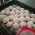 Cooksnap dari dhevi ummu umar untuk resep Putri salju ngeprul,lumer, ekonomis,irit