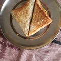 anaisha goel's cooksnap of when they made Potato sandwich.