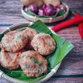 Cooksnap Zareena Shahmarudin semasa beliau membuat Bergedil Ayam Mini 😋.
