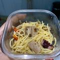 Cooksnap dari syenni fatmawati untuk resep Spaghetti aglio olio tuna