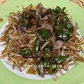 Cooksnap Zieta Ali semasa beliau membuat Sambal hijau ikan bilis meletop 🔥.