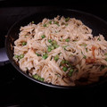El cooksnap de Dora Falcon Santana cuando hizo Pasta con champiñones, guisantes y tomates cherry.