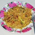 Nirmala Rajput का कुकस्नैप जब उन्होंने हक्का नूडल्स (Hakka Noodles Recipe in hindi) बनाया था।