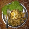 รูป Cooksnap ของ Sudarat. เมื่อเขาทำ กะเพราอกไก่ไข่ดาว