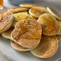 صورة من ابتهال سليمان، شاركها بعد تجربة وصفة بان كيك سهل ولذيذ 😋 🥞