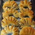Cooksnap dari chrisantina untuk resep Roti Gulung Gandum Meises