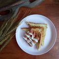 Cooksnap Rose Nani Nizah Nayan semasa beliau membuat Roti Telur dan Sosej.