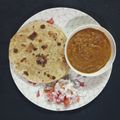 Rekha Vora's cooksnap of when they made ત્રિકોણીય પરાઠા (Triangle Paratha Recipe In Gujarati).