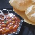 Anupa Prajapati's cooksnap of when they made અમૃતસરી પંજાબી છોલે ભટુરે (Amrutsari Punjabi Chhole Bhature Recipe In GujaratI).